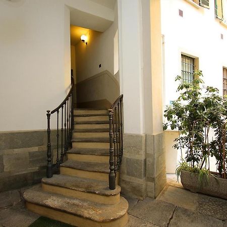 Residenza Navigli Fashion Apartment Milan Luaran gambar
