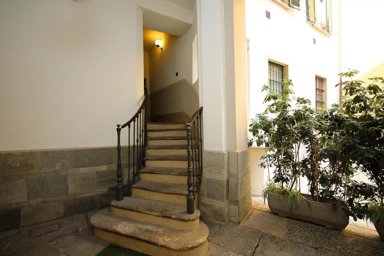 Residenza Navigli Fashion Apartment Milan Luaran gambar
