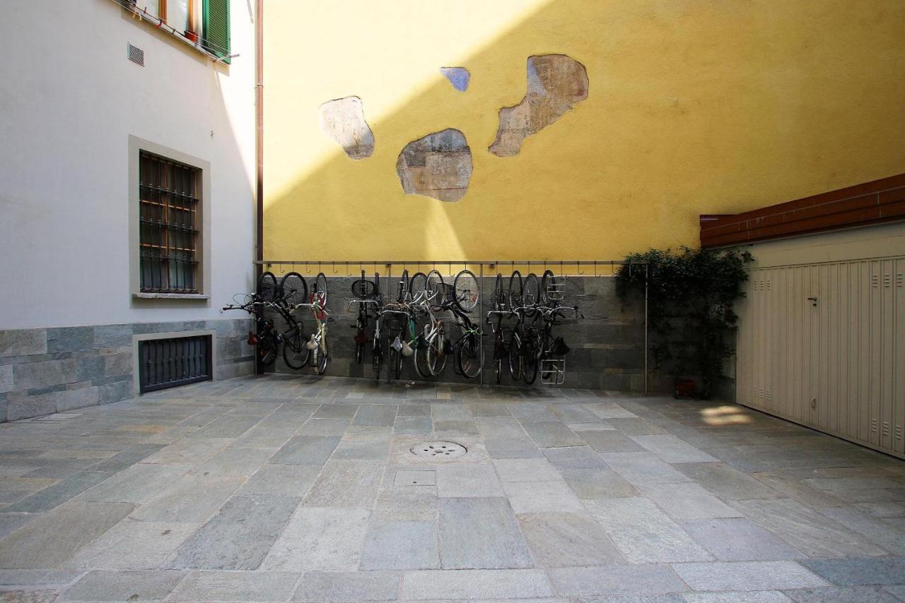 Residenza Navigli Fashion Apartment Milan Luaran gambar